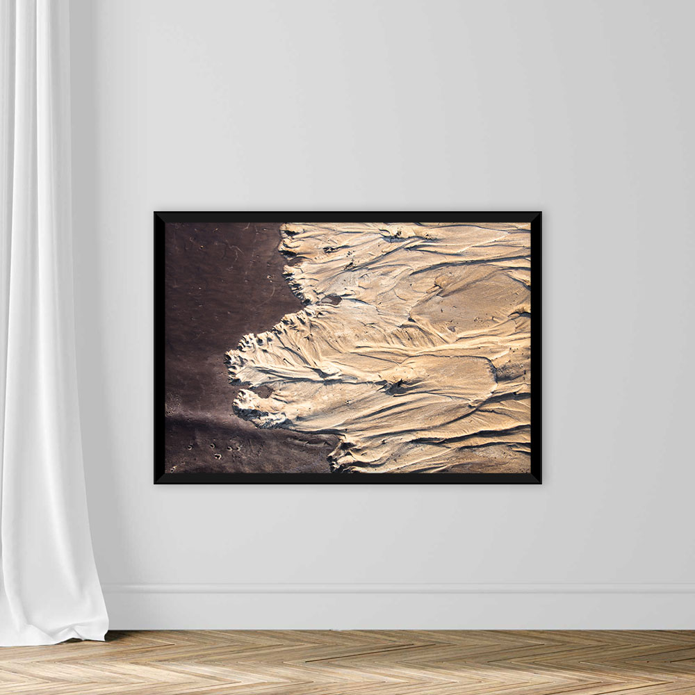 Sand surface with the relief formed by water currents - Image 3