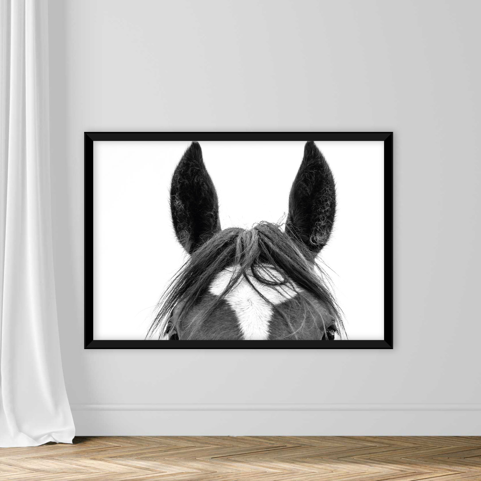 Black and White Picture of a horses head, mane and eyes - Image 3