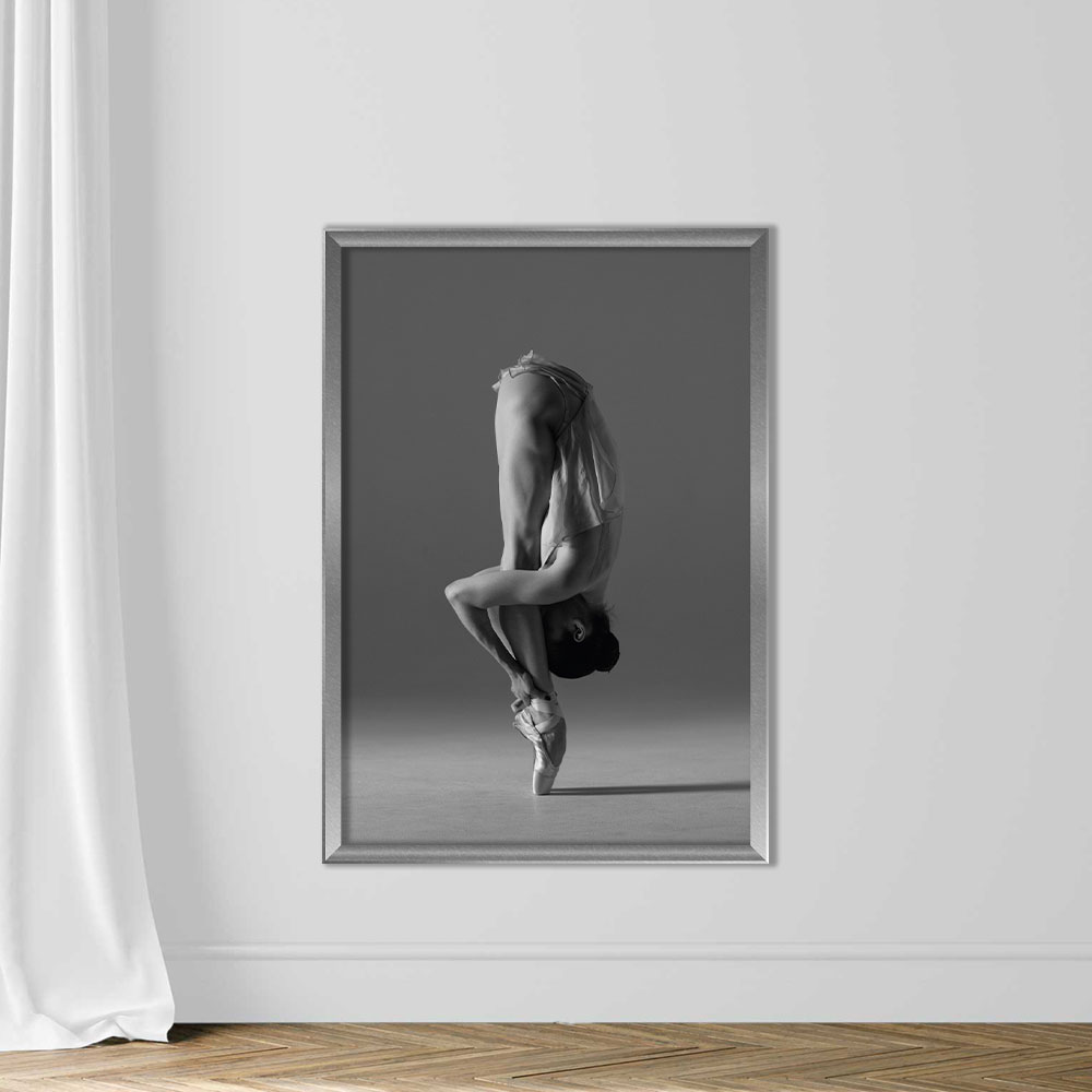 Young beautiful ballet dancer is posing in studio - Image 4