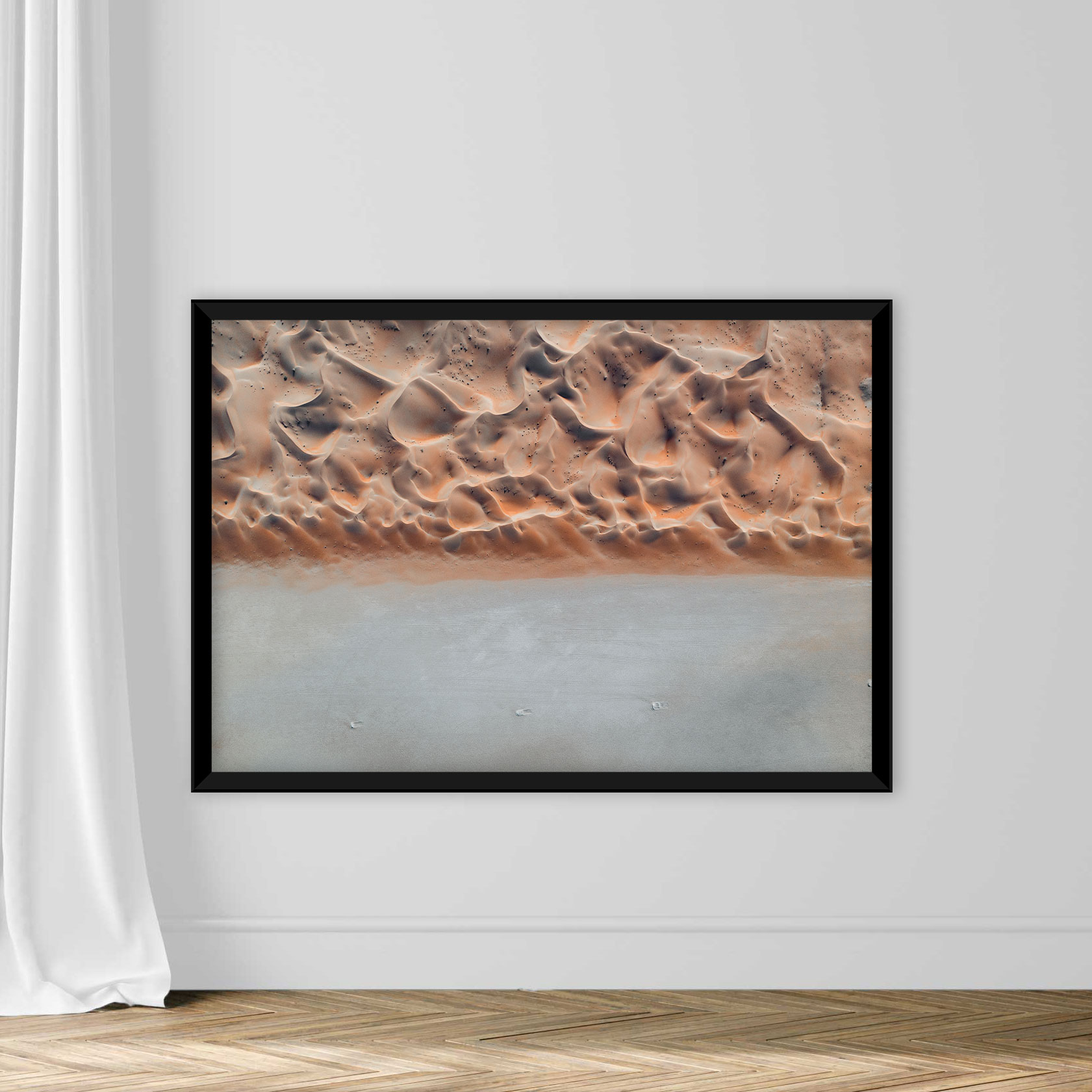 Edge of a sand dune in the desert photographed from directly above, Abu Dhabi, United Arab Emirates - Image 3