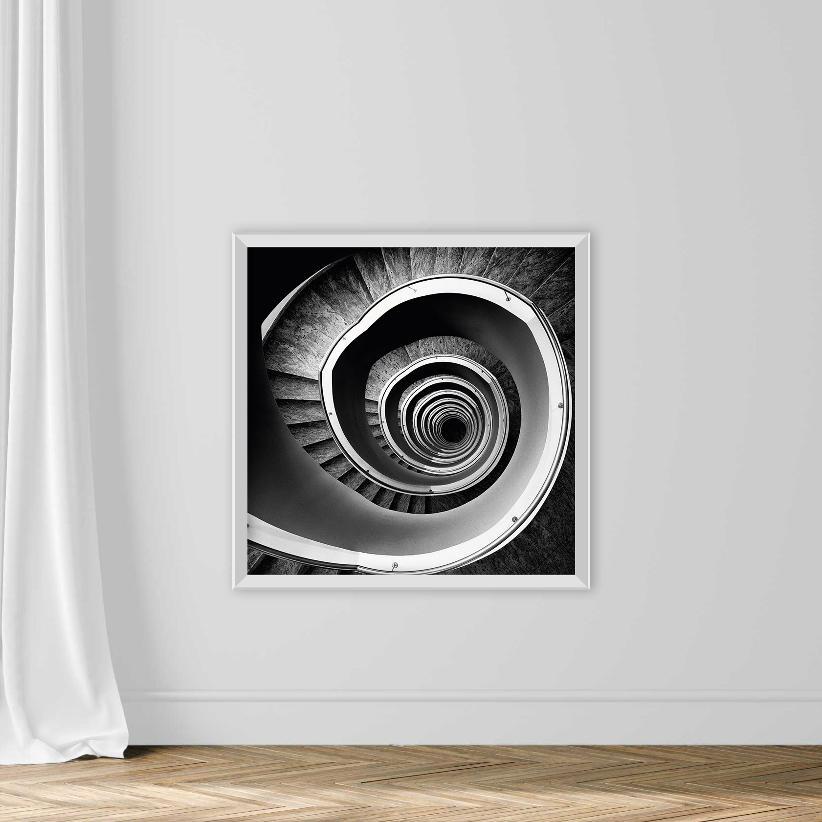 Overhead view of spiral staircase Cologne - Image 2